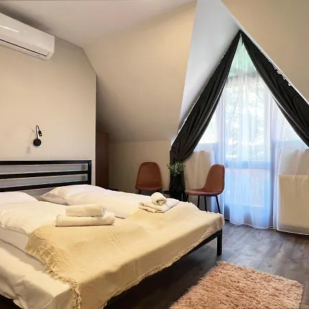 Nussbaum Panzio Guest house Keszthely