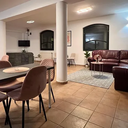 Nussbaum Panzió Vendégház