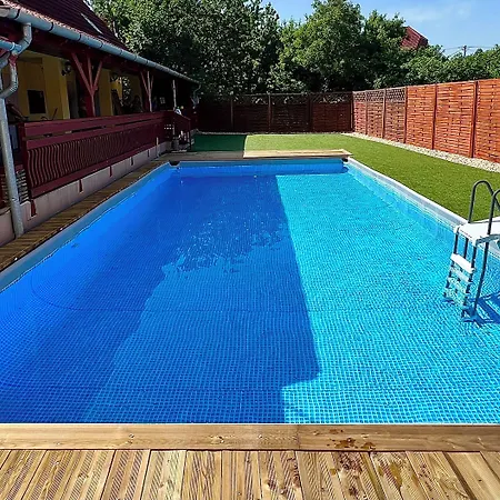 Nussbaum Panzió 3*